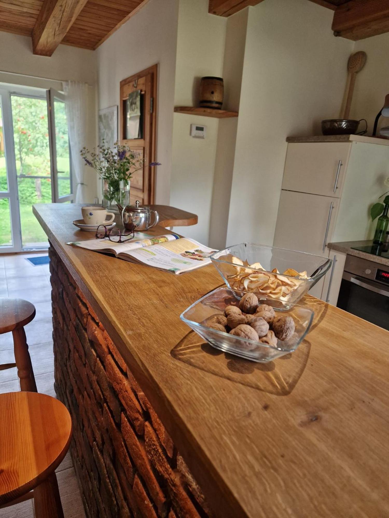 Bieszczadzki Kat Villa Lesko Bagian luar foto